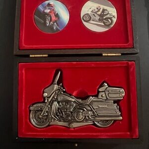 Harley-Davidson Silver Motorcycle knife.